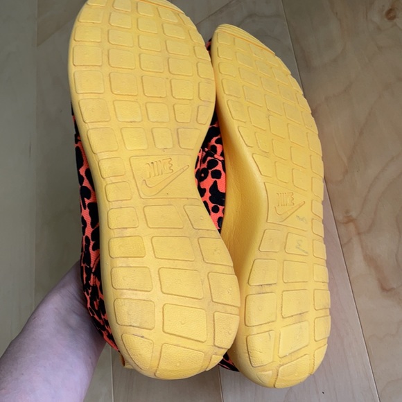 2013 Nike Roshe Run FB “Orange Leopard” Rare - Picture 7 of 10